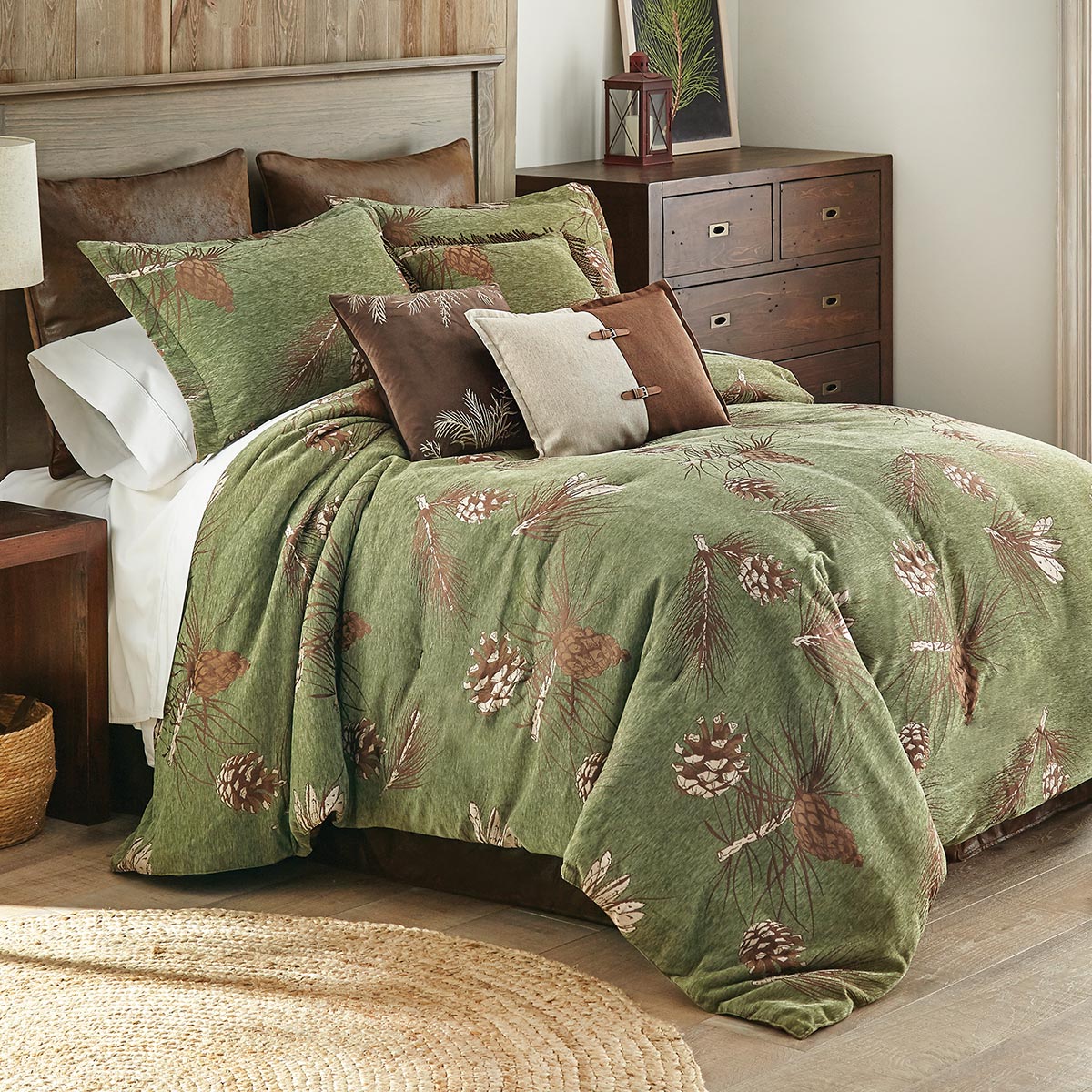 Pinecone Chenille Bed Set - Queen | Black Forest Decor