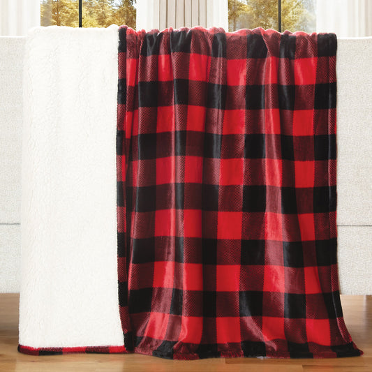 Buffalo Plaid Plush Throw