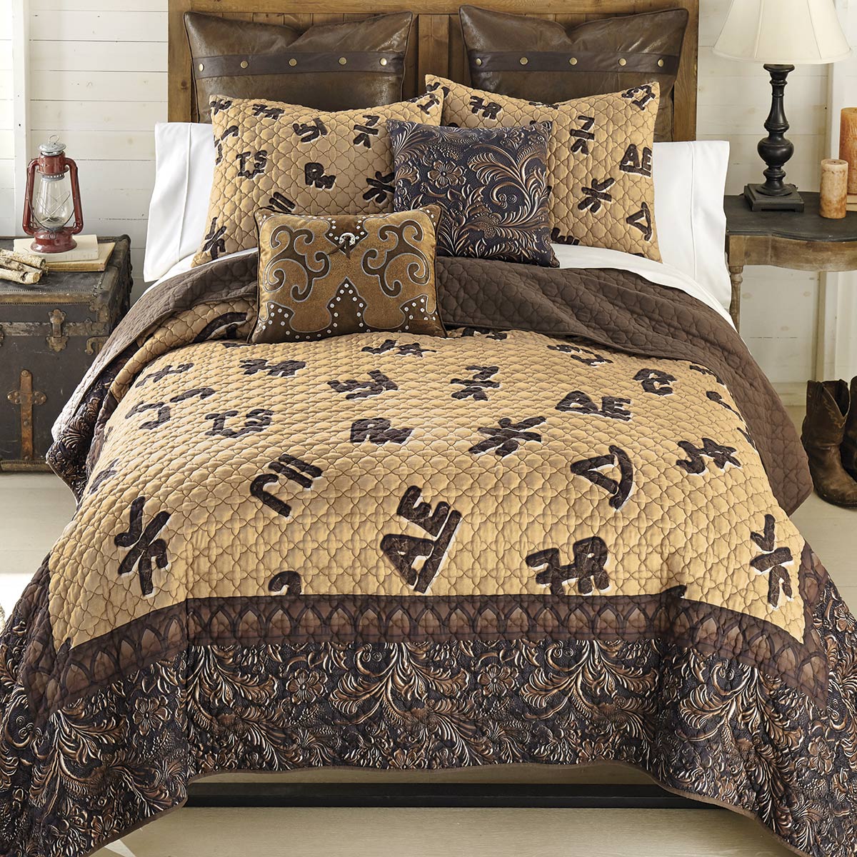 Cowboy Brands Quilt Bed Set - Queen