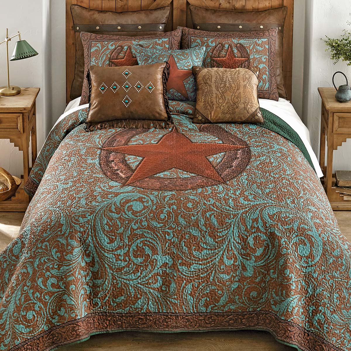 Turquoise Scroll & Star Quilt Bed Set - Queen