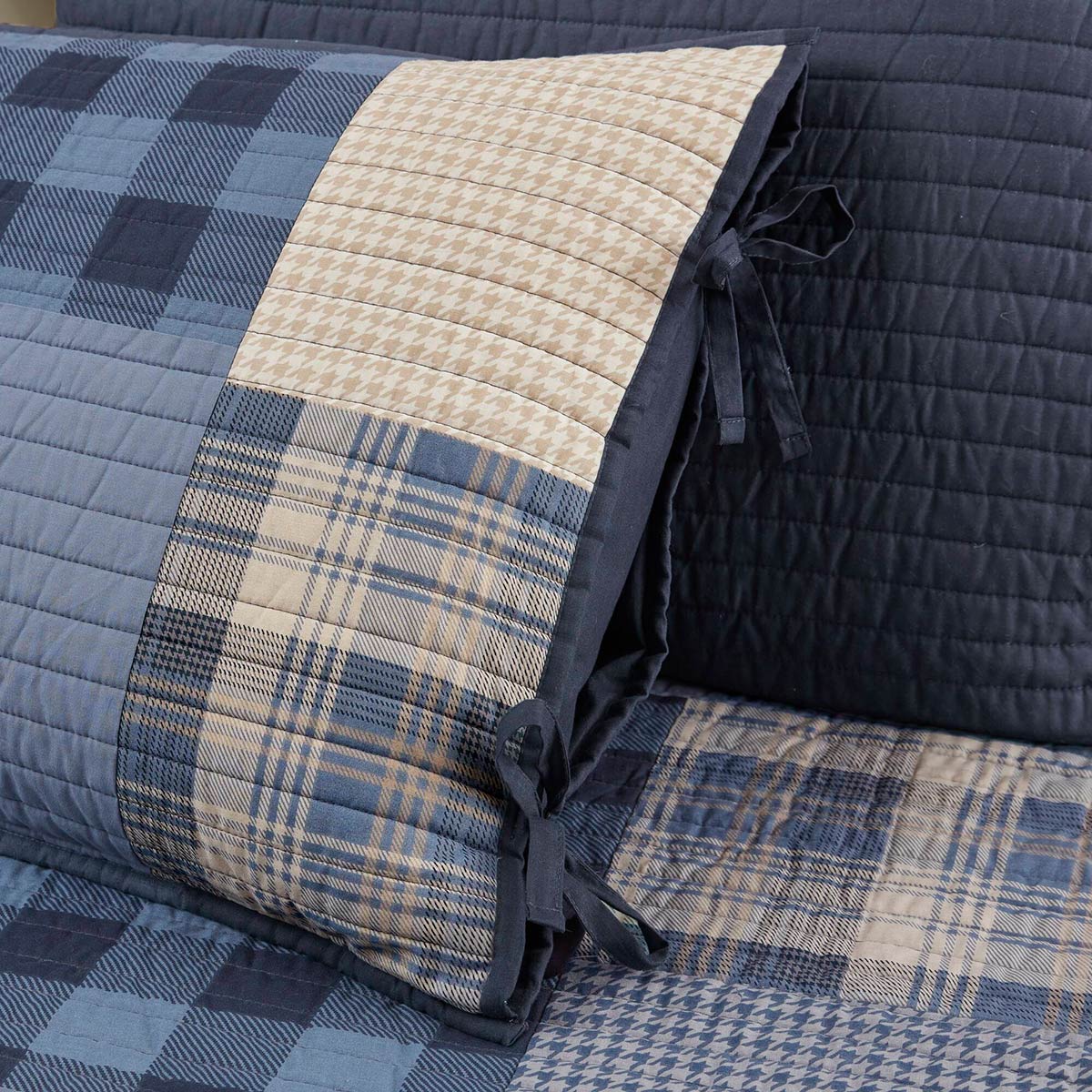 Blue Lodge Day Bed Set (5 pcs)
