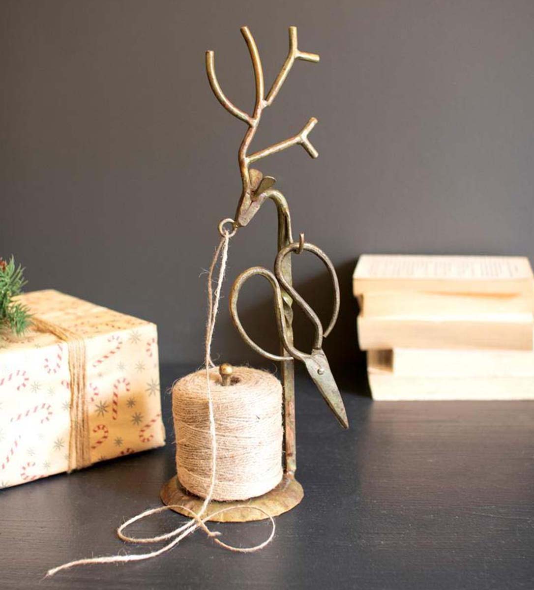 Iron Stag Jute Holder