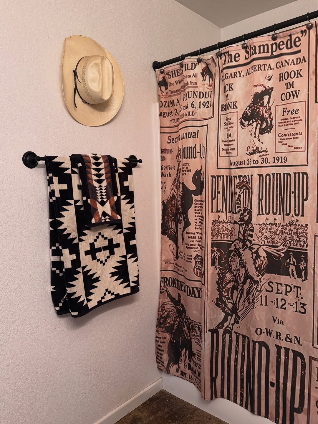 Canyon Twilight Bath Towel
