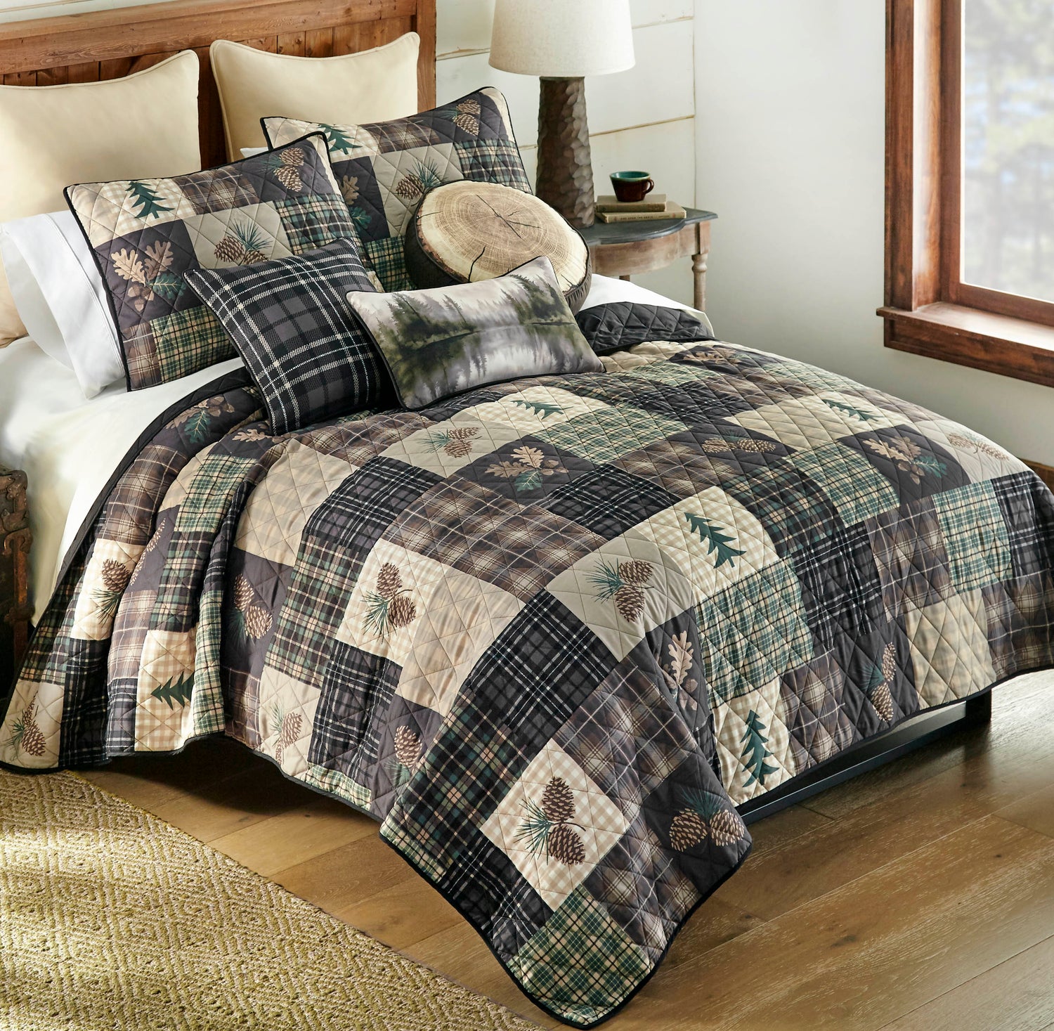 Pinecone Plaid Quilt Bed Set - King