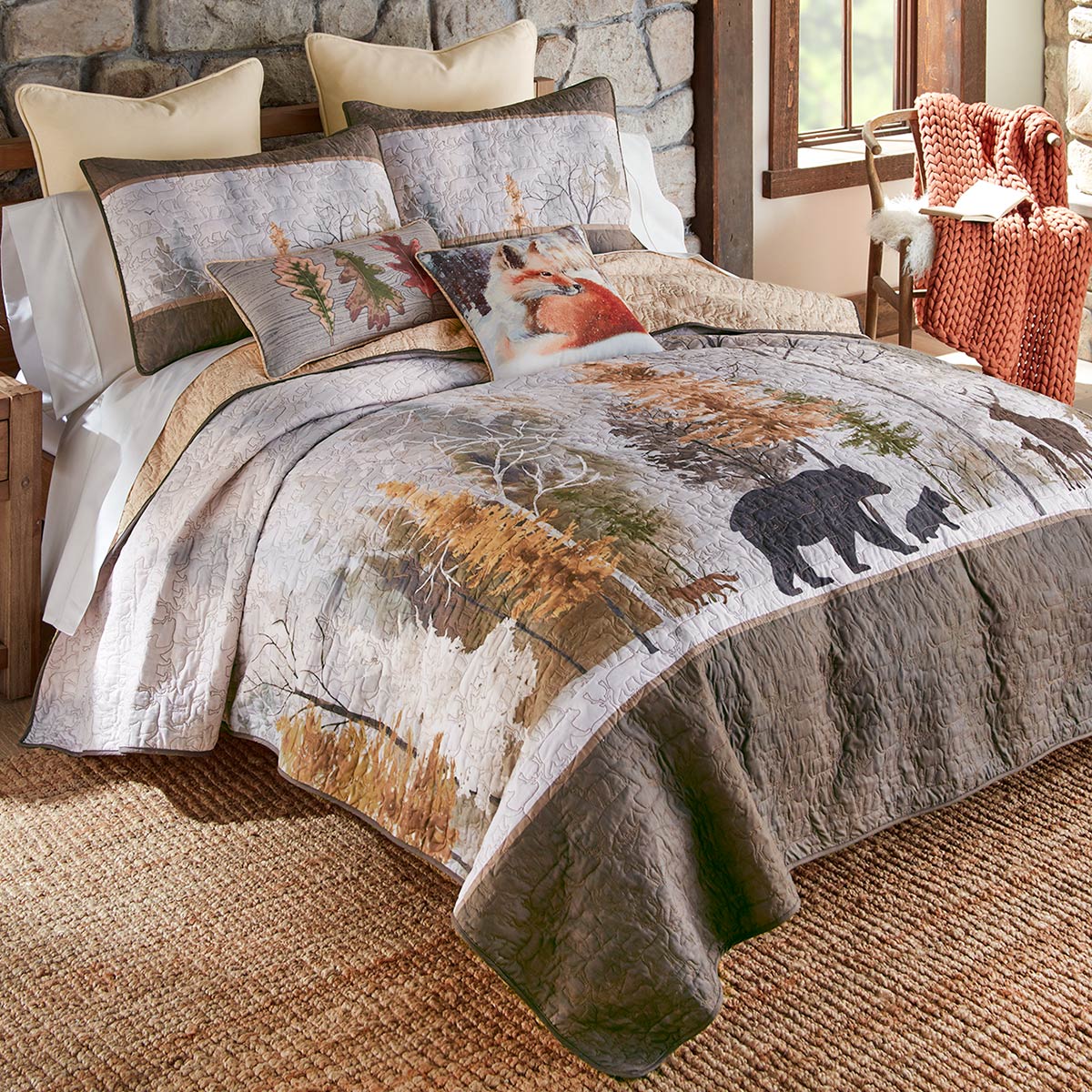Mountain Morning Bear Quilt Bed Set - Queen