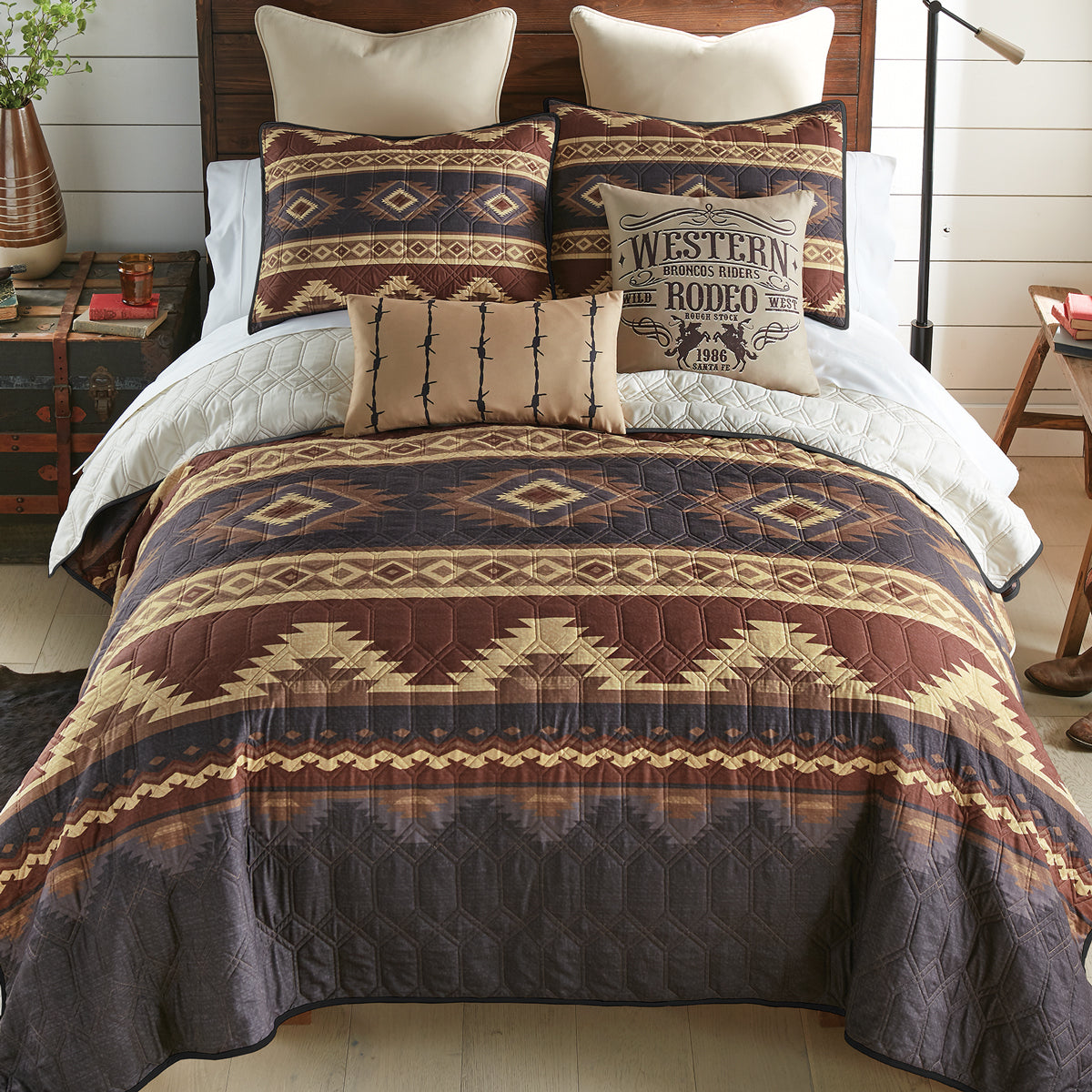 Laredo Quilt Bed Set - Queen - SALE