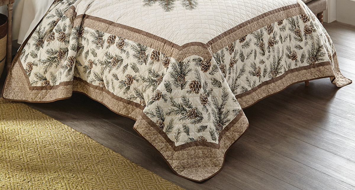 Pinecone Crest Throw