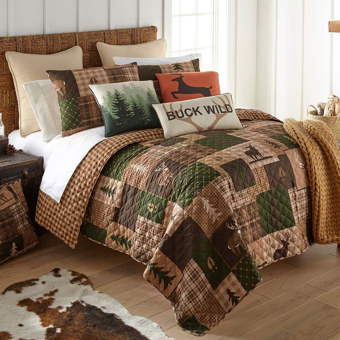 Deer Wilderness Quilt Set - Queen