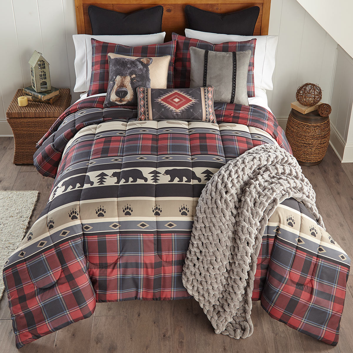 Black Bear Ridge Plaid Comforter Set - King