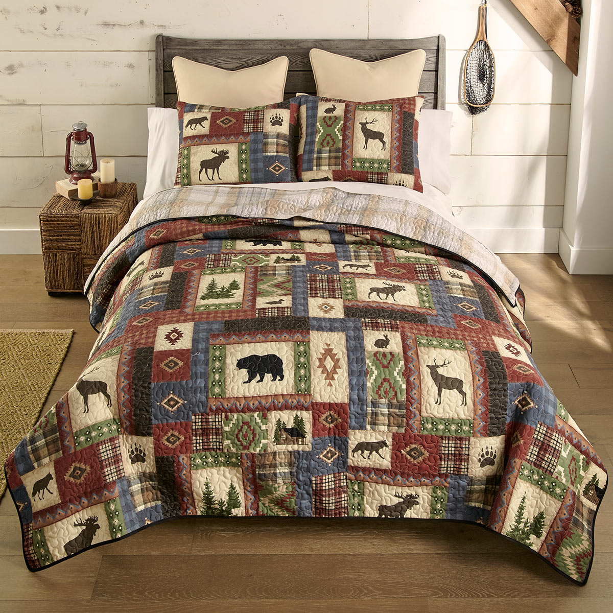 Lakeside Wilderness Bear & Moose Quilt Bed Set - Twin- SALE