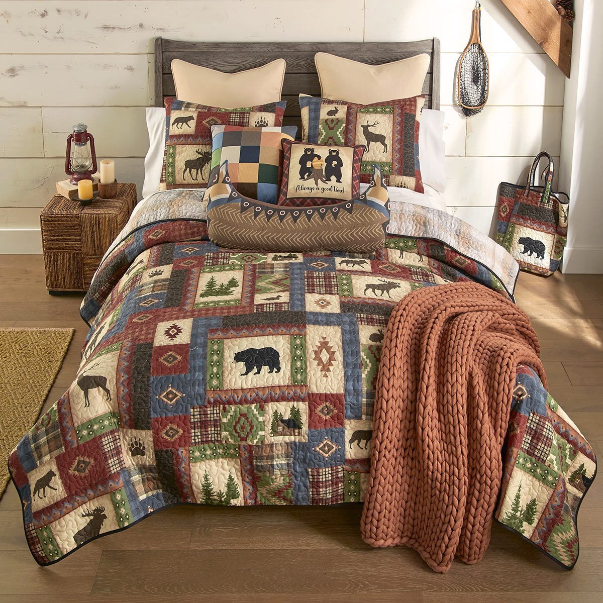Lakeside Wilderness Bear & Moose Quilt Bed Set - Twin- SALE