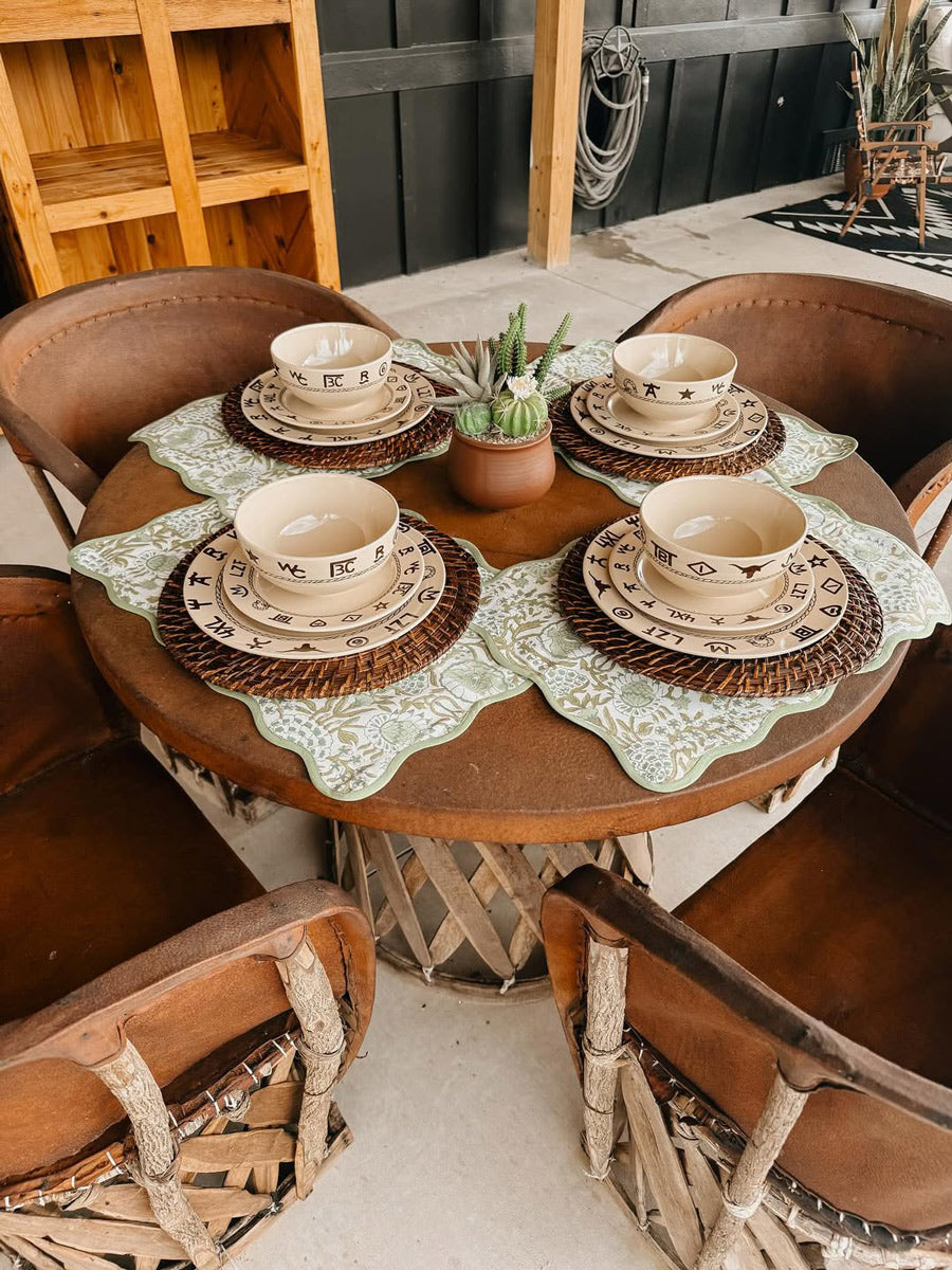 Branded Dinnerware Set (16 pcs)