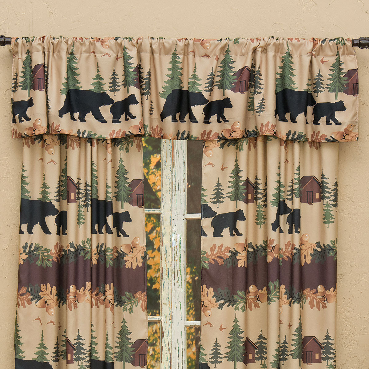 Cozy Cabin Bears Lined Valance
