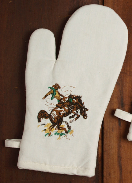 Bronco Buster Oven Mitts - Set of 2 - OUT OF STOCK UNTIL 06/10/2026