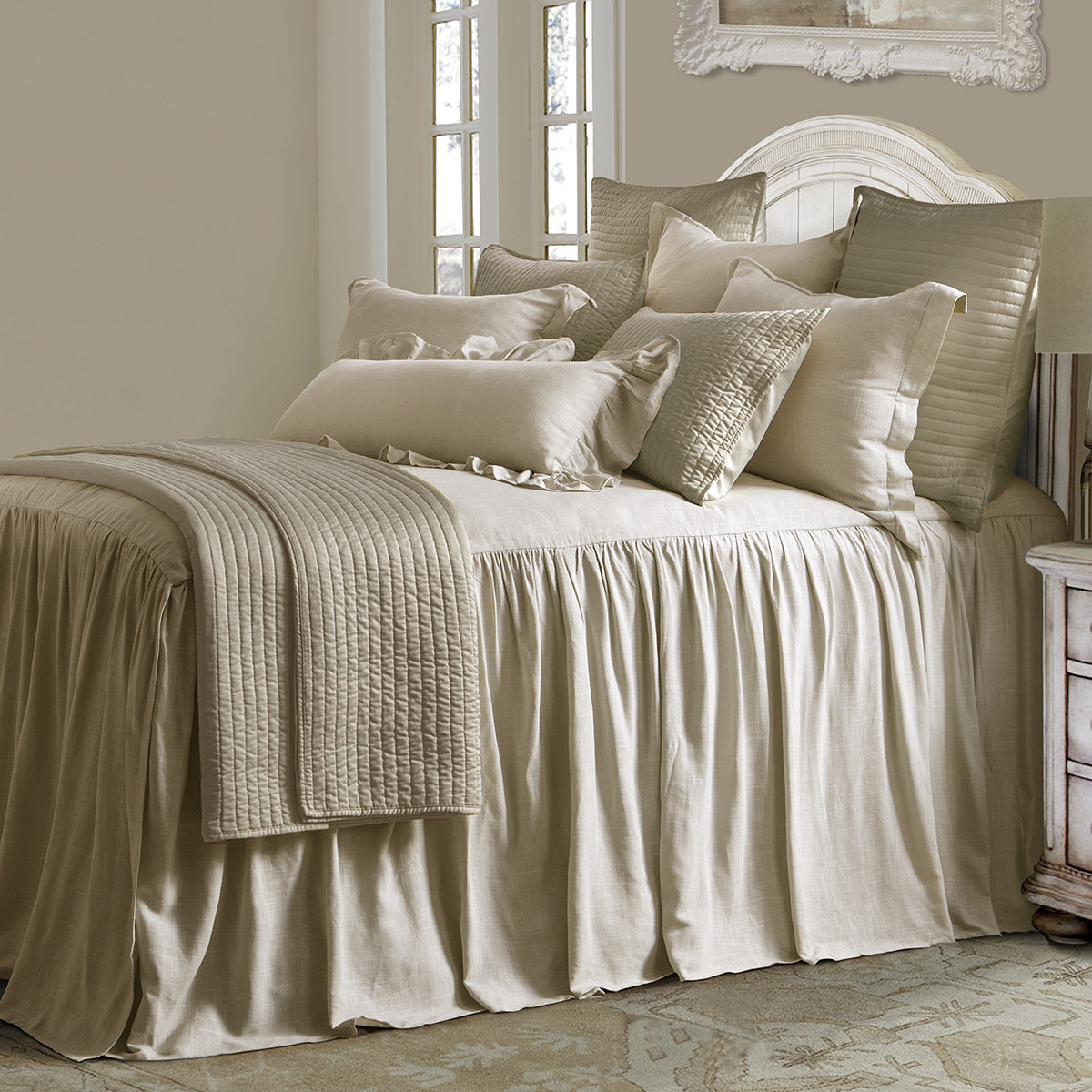 Buff Bed Set - Queen