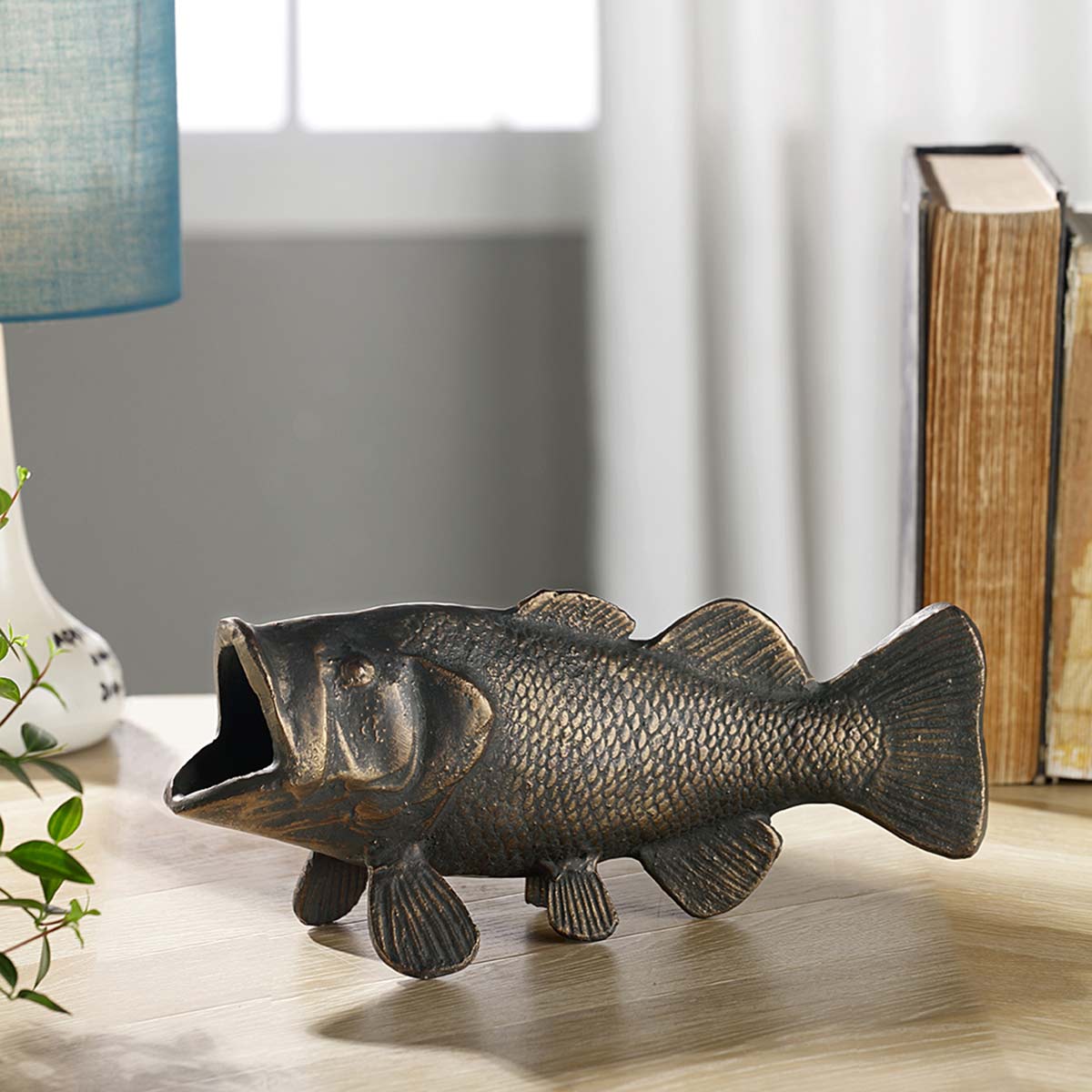 Feeding Time Desktop Decor