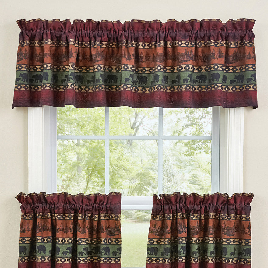 Mountain View Bear Valance