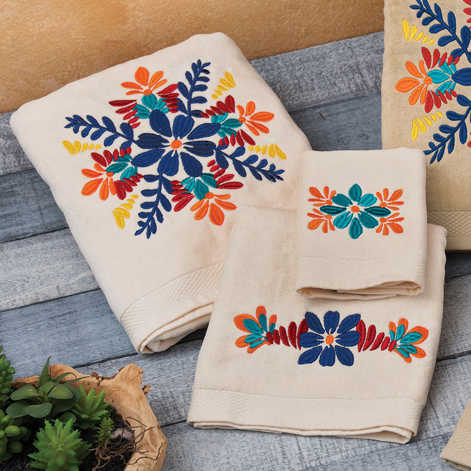 Southwest Bloom Towel Set - Cream