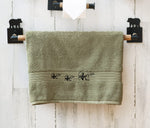 Bear Mountain Towel Bar - 24 Inch