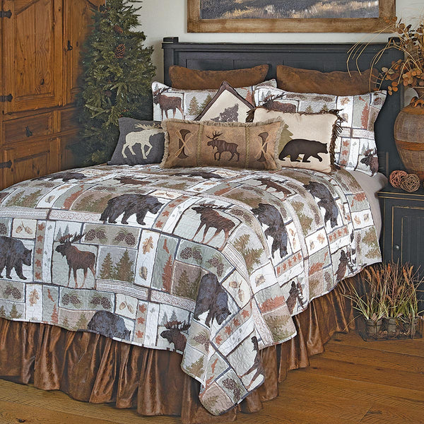 Bear & Moose Wilderness Quilt Bed Set - King- SALE