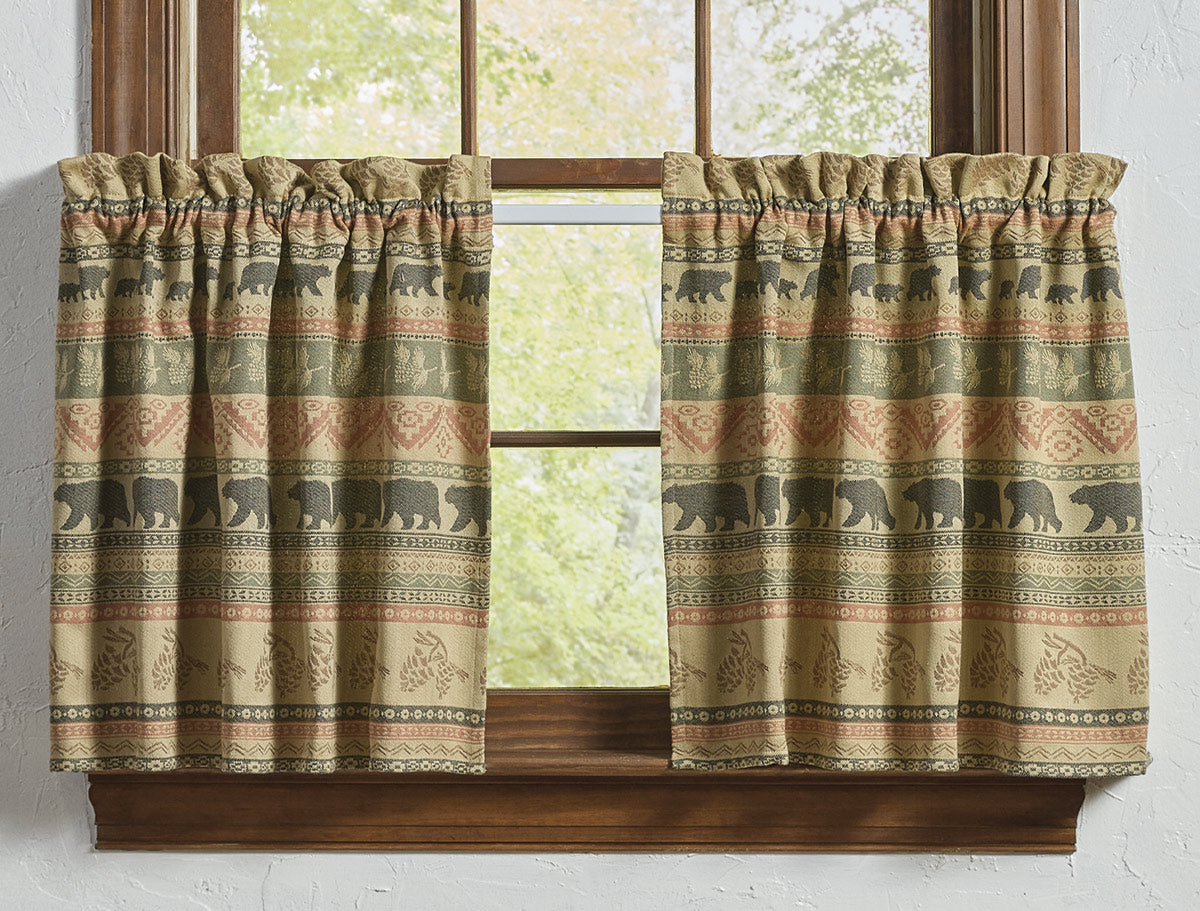Timberland Bears Tapestry Tiers - 24 Inch - OVERSTOCK