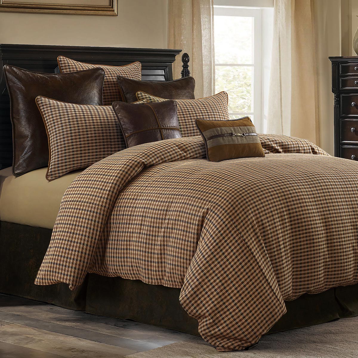 Chesterton Comforter Set - Queen - OUT OF STOCK UNTIL 07/10/2026