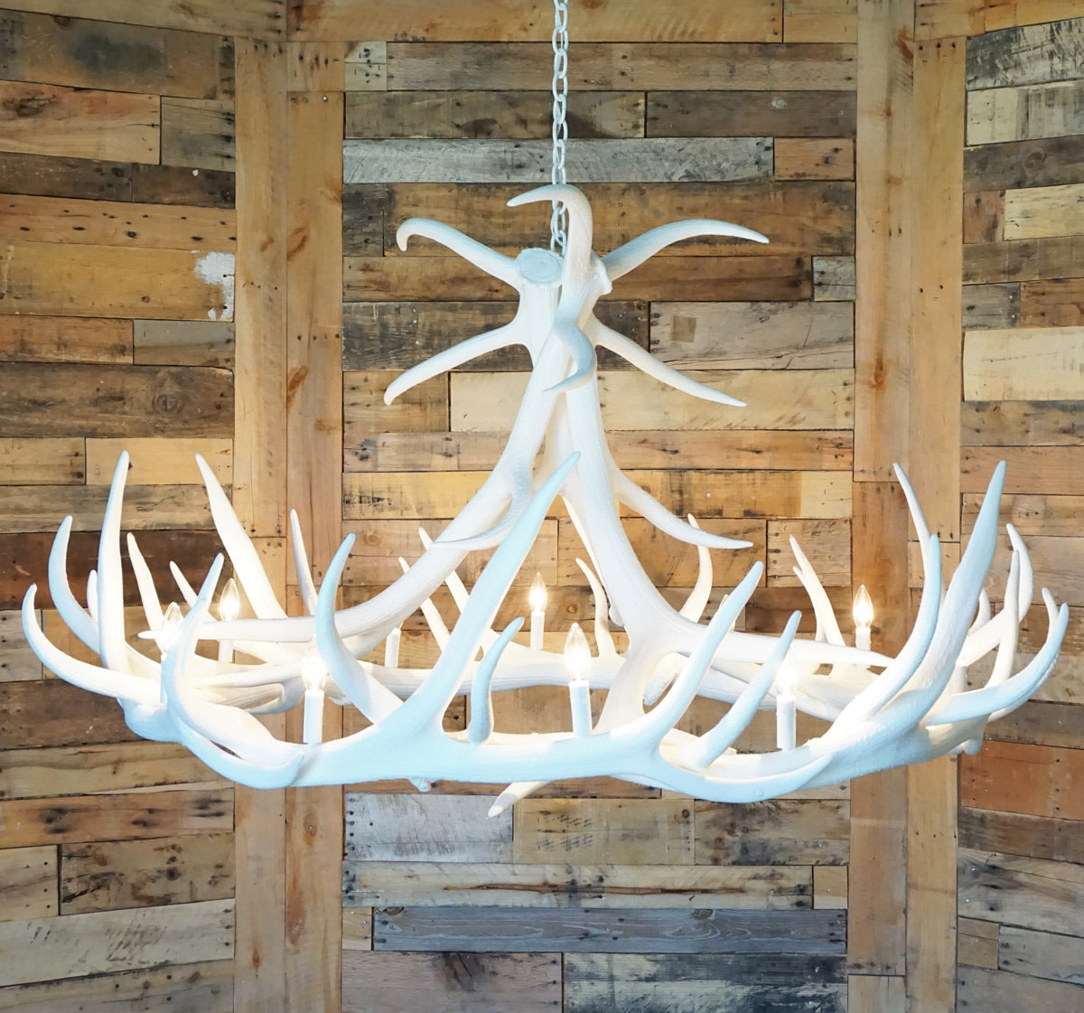 Elk 9 Antler White Chandelier - Black