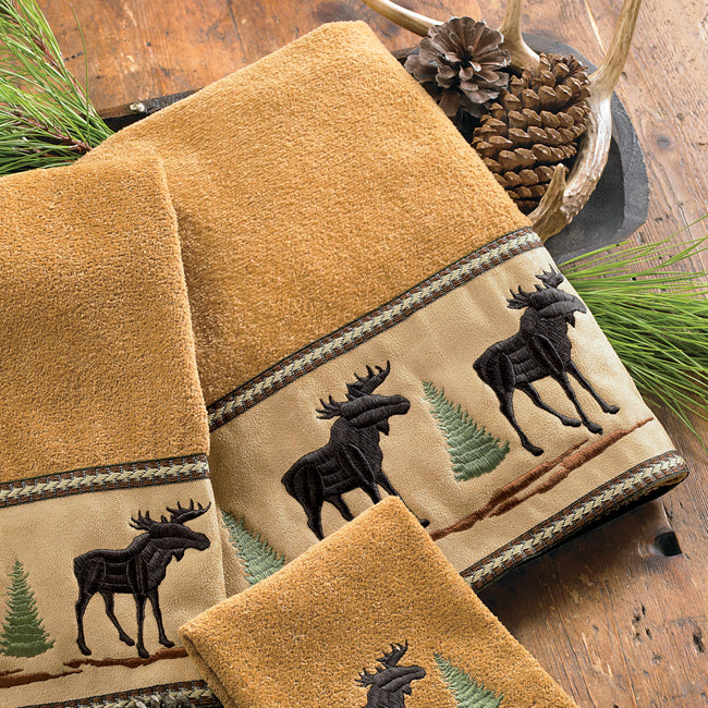 Moose & Pine Bath Towel