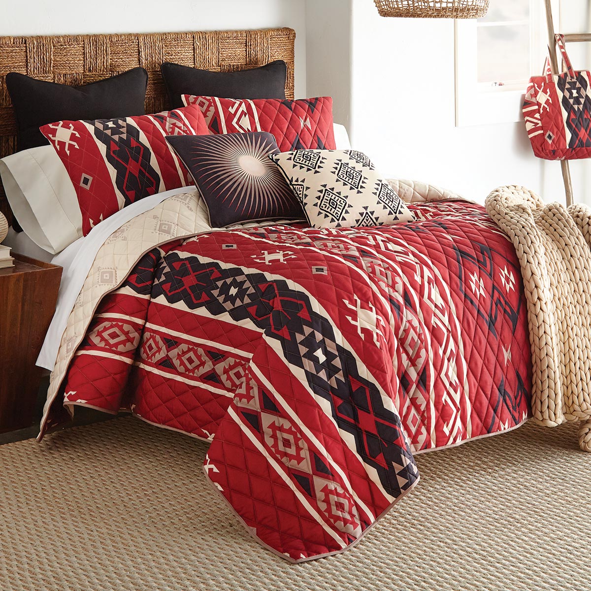 Crimson Canyon Quilt Bed Set - Queen