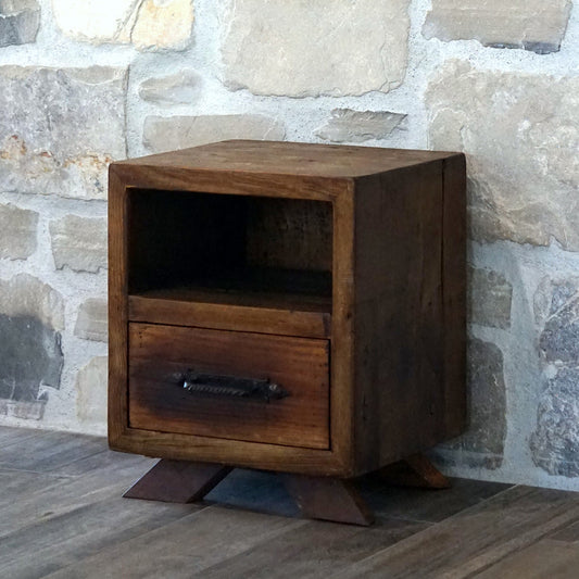 Harrisburg Bedside Table