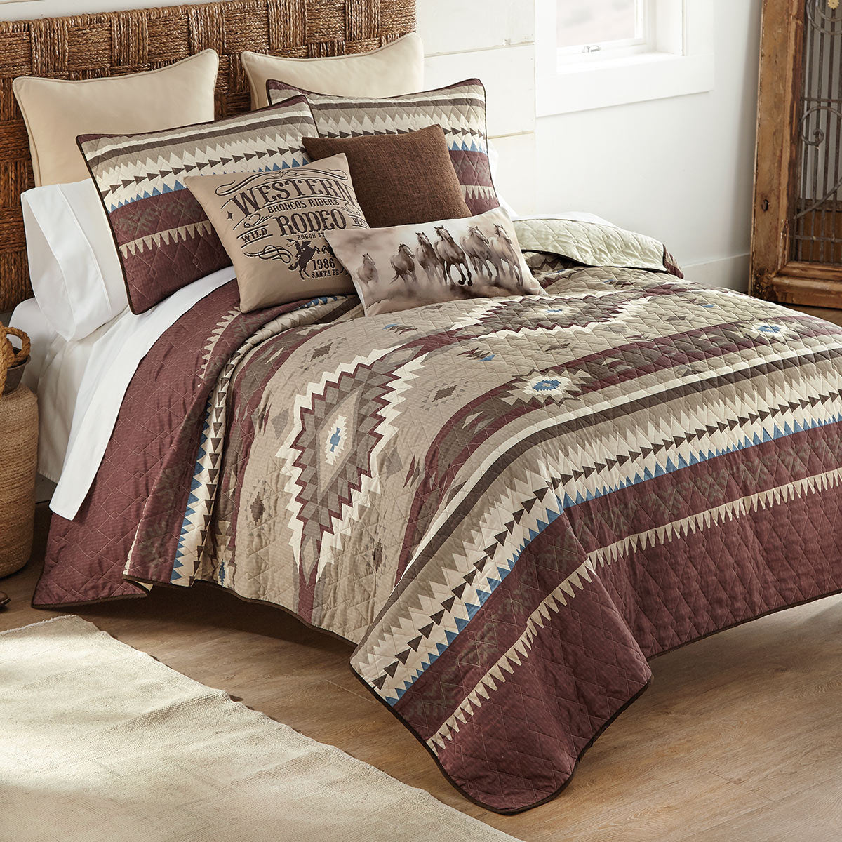 Sierra Mesa Quilt Bed Set - Queen - CLEARANCE
