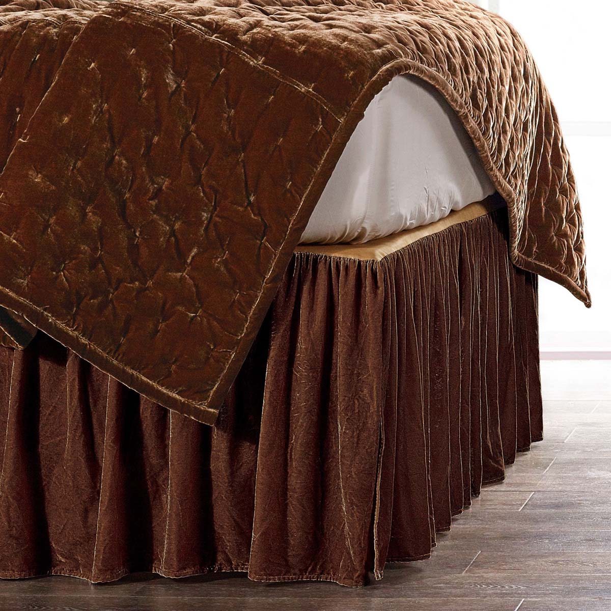 Copper Luxe Velvet Bedskirt - Queen