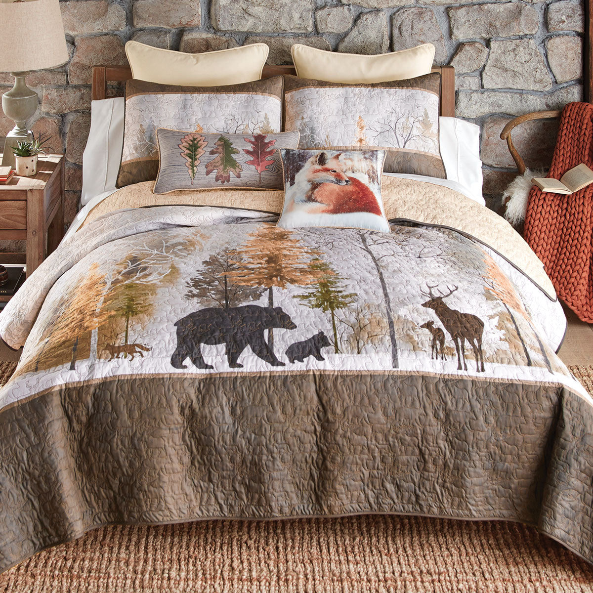 Mountain Morning Bear Quilt Bed Set - Queen