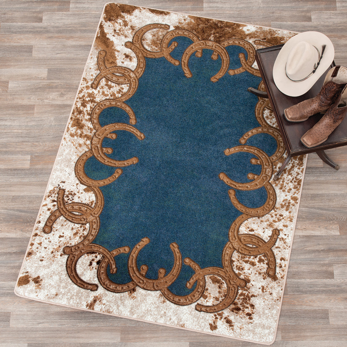 Horseshoe & Cowhide Denim Blue Rug - 8 Ft. Round