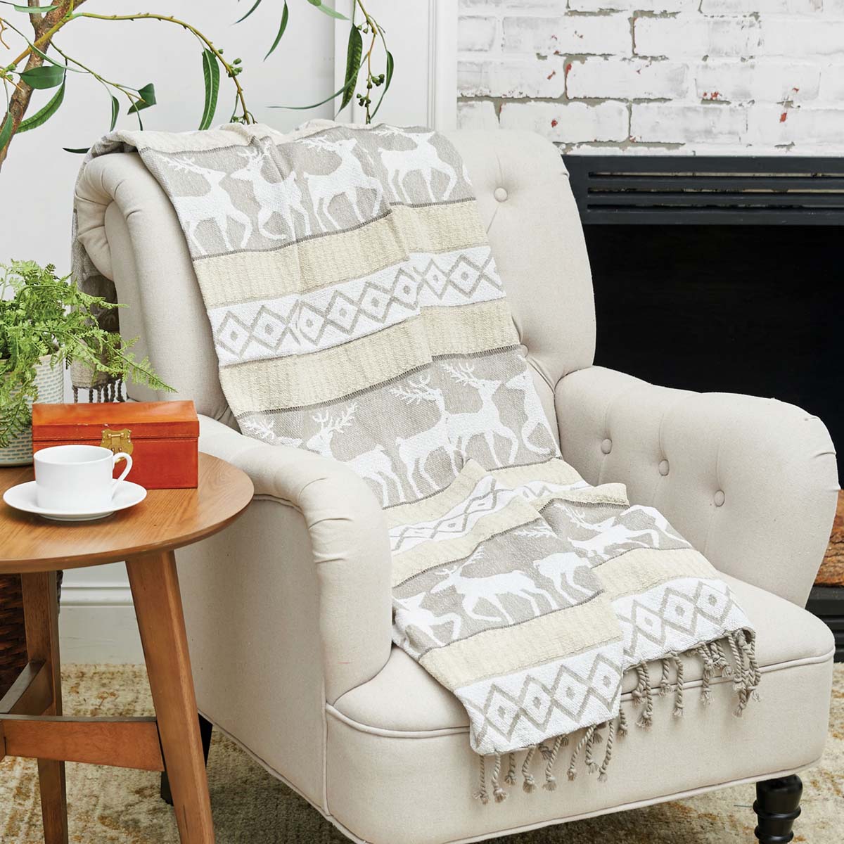 Woodsy Deer Throw