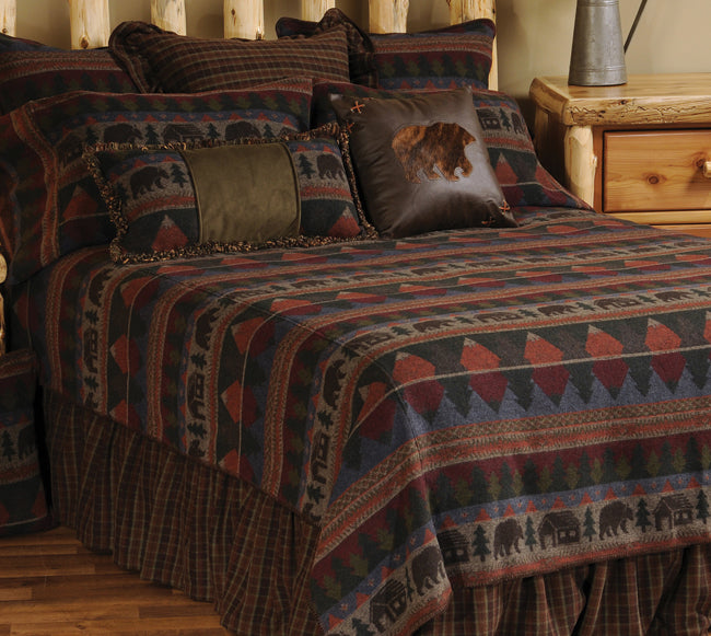 Cabin Bear Bedspread - Twin
