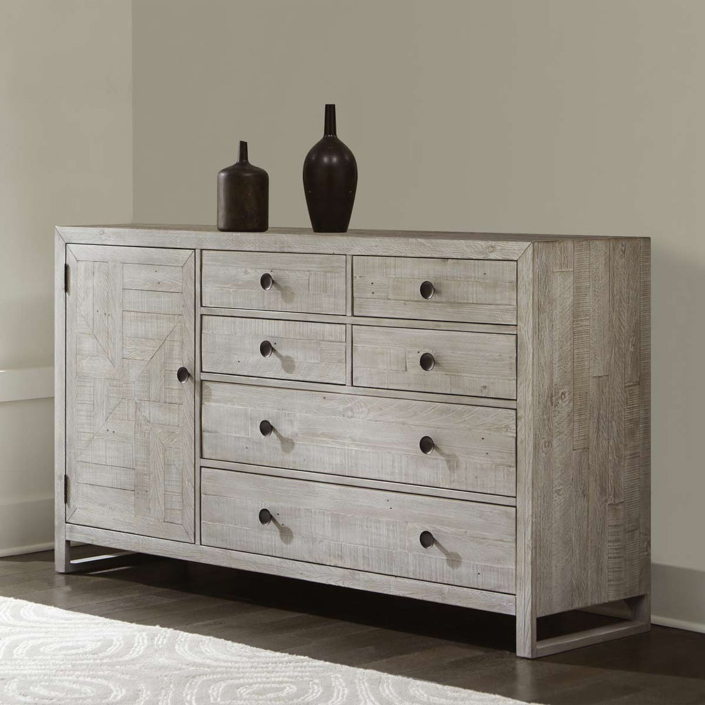 Northern Pine Dresser