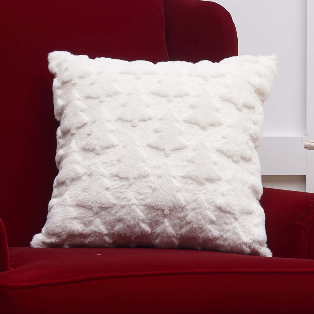 Wintertree Wonderland Pillow