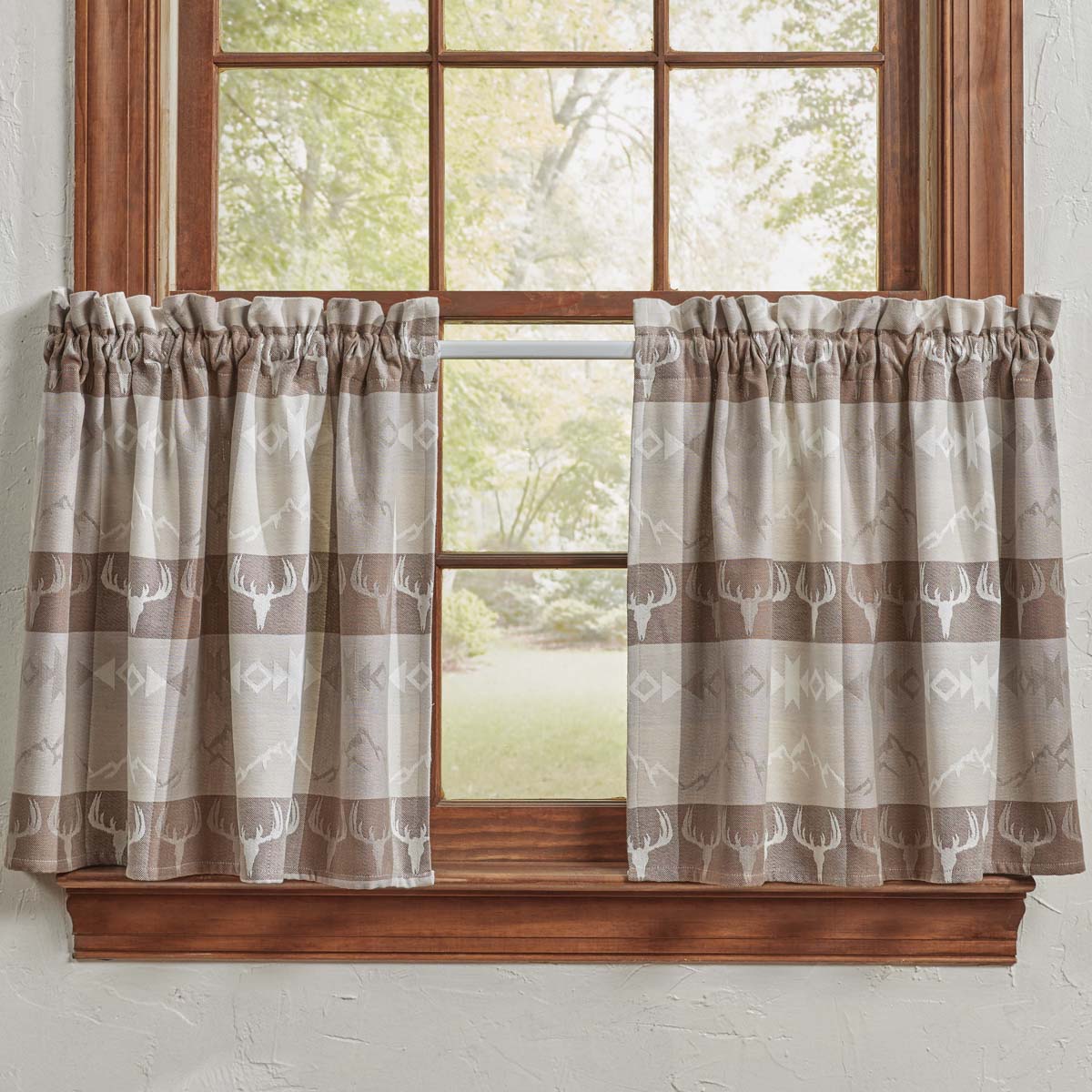 Alpine Hideaway Tiers - 24 Inch