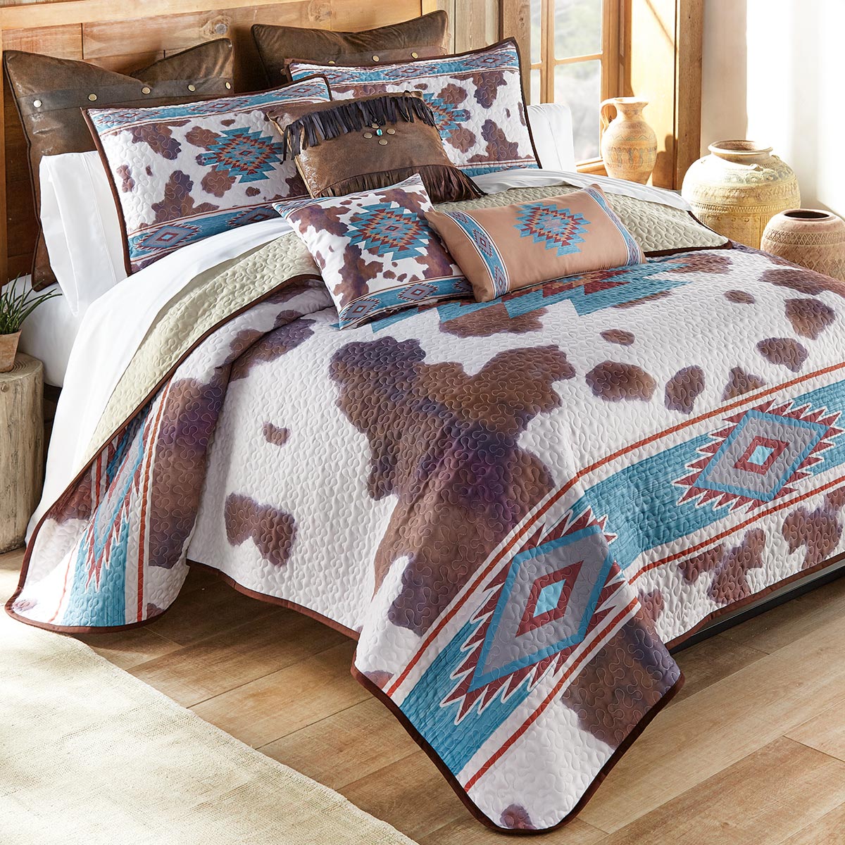 Aztec Cowhide Quilt Bed Set - Twin- SALE