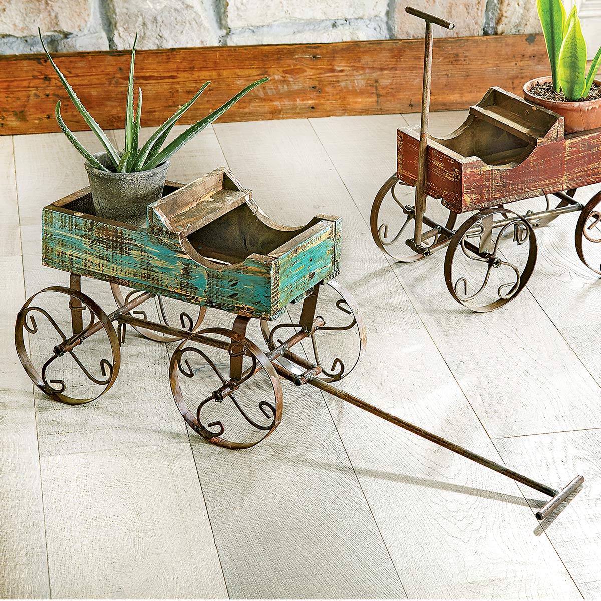 Western Wagon Planter - Turquoise