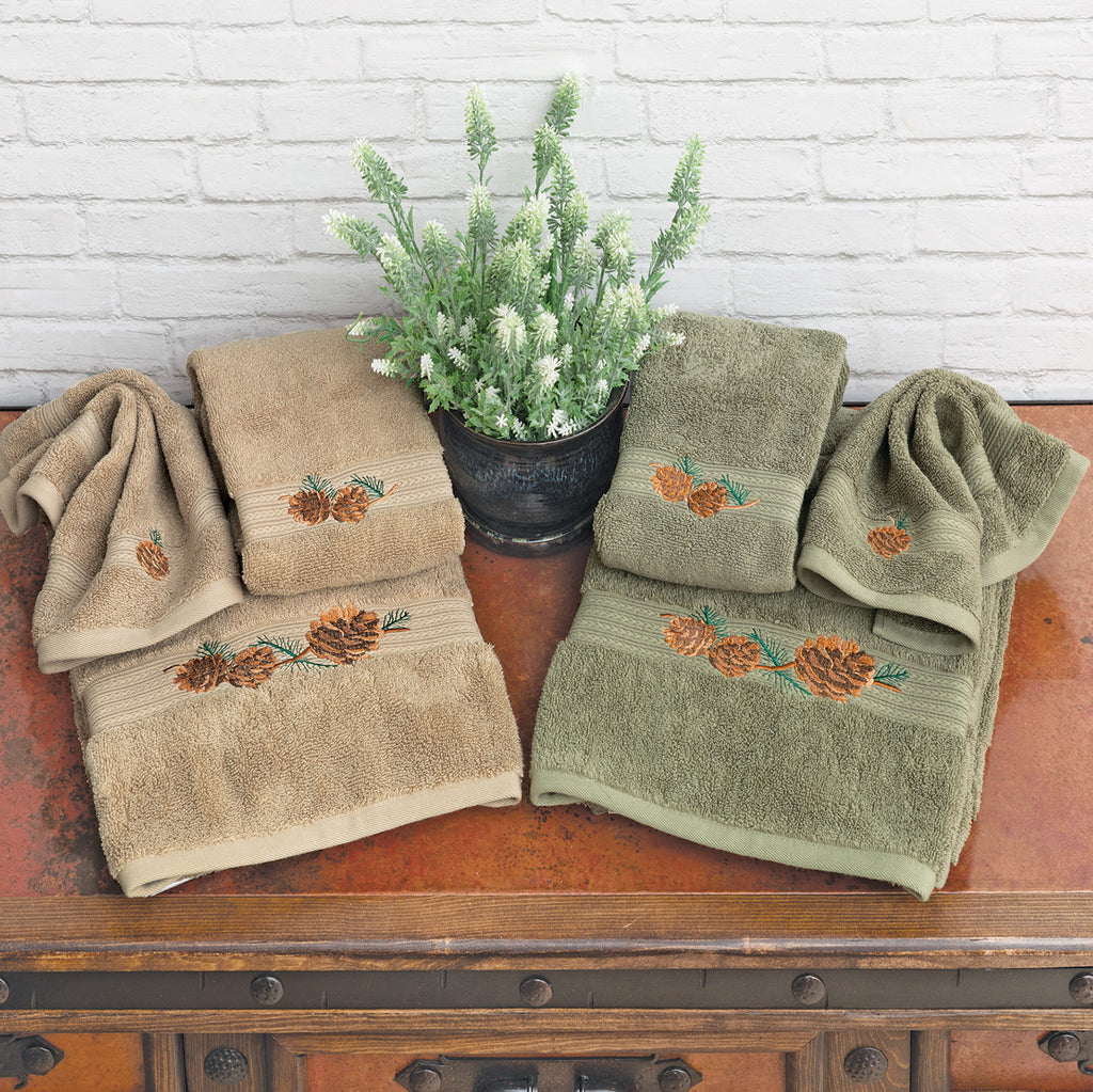 Pine Branch Green Embroidered Bath Towel