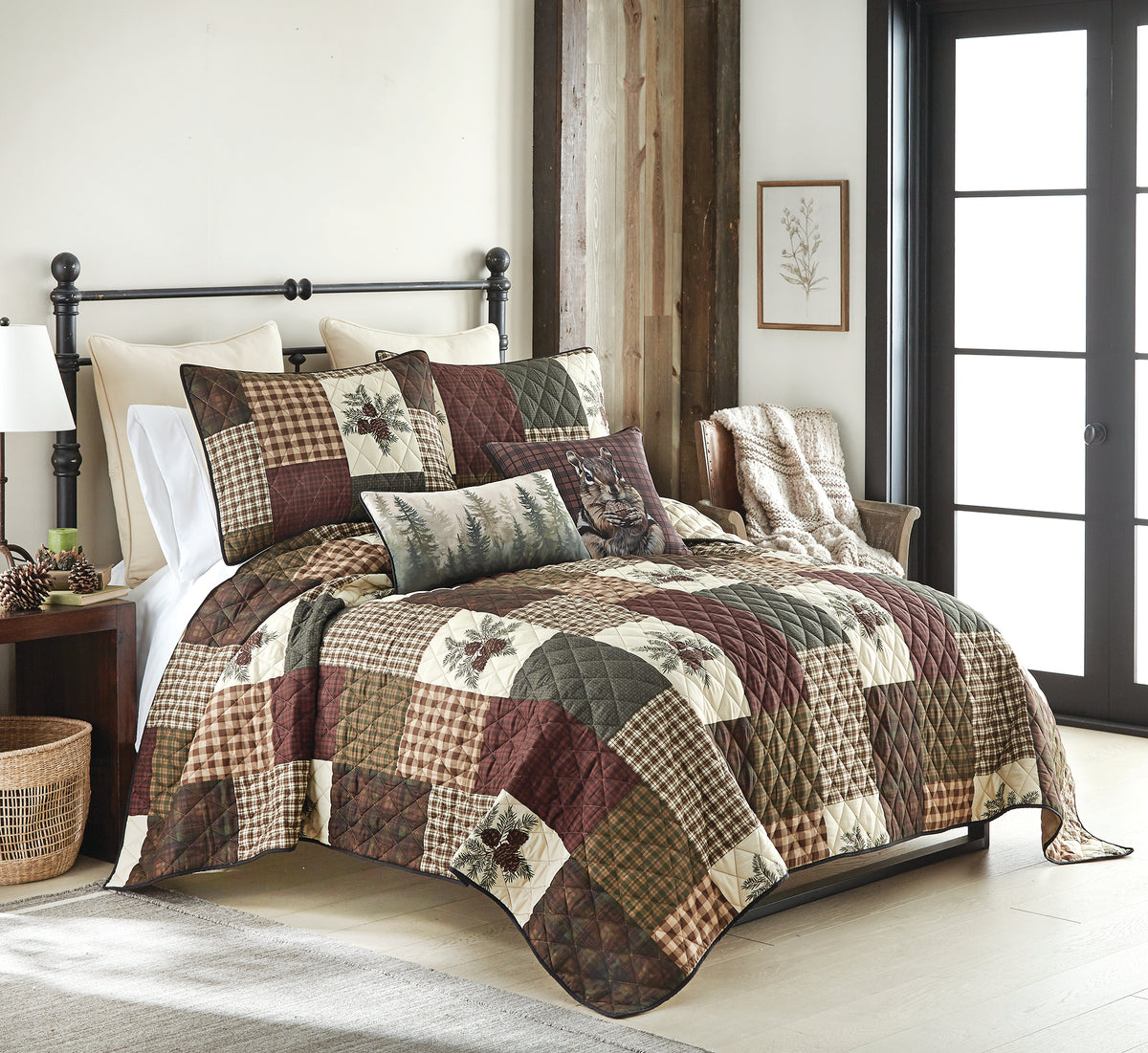 Pine Crest Quilt Bedding Collection
