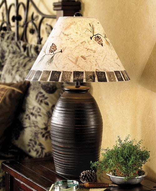Ginger Jar Pinecone Table Lamp