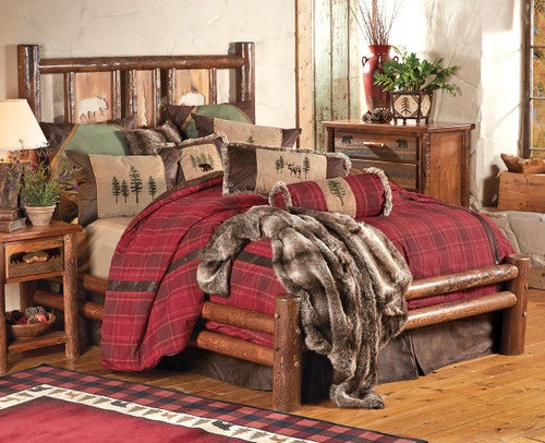 Pine Crest Bear Log Beds