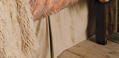 Velvet Sand Bedskirt - King