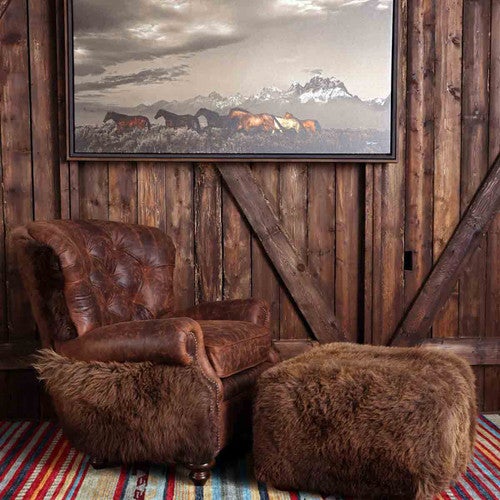 Plainsman Tufted Chair