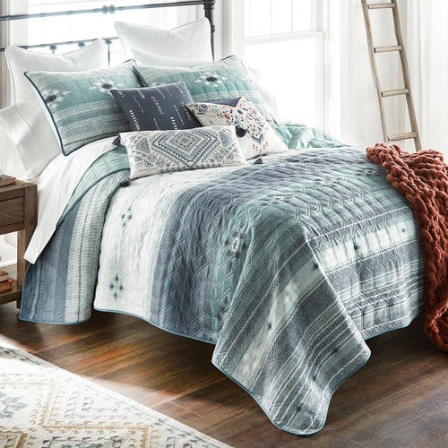 River Ways Quilt Bed Set - Queen- SALE