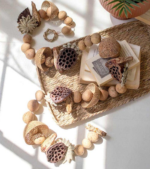 Dried Botanical Garland