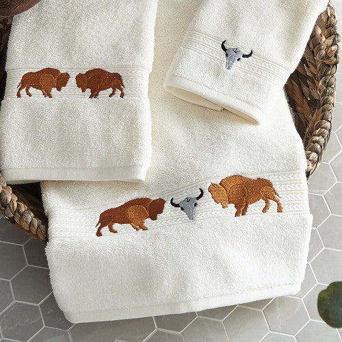 Buffalo Ridge Ivory Bath Towel